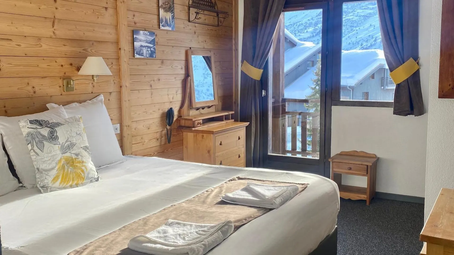 Hôtel Club Les Carrettes Valmeinier 3*,